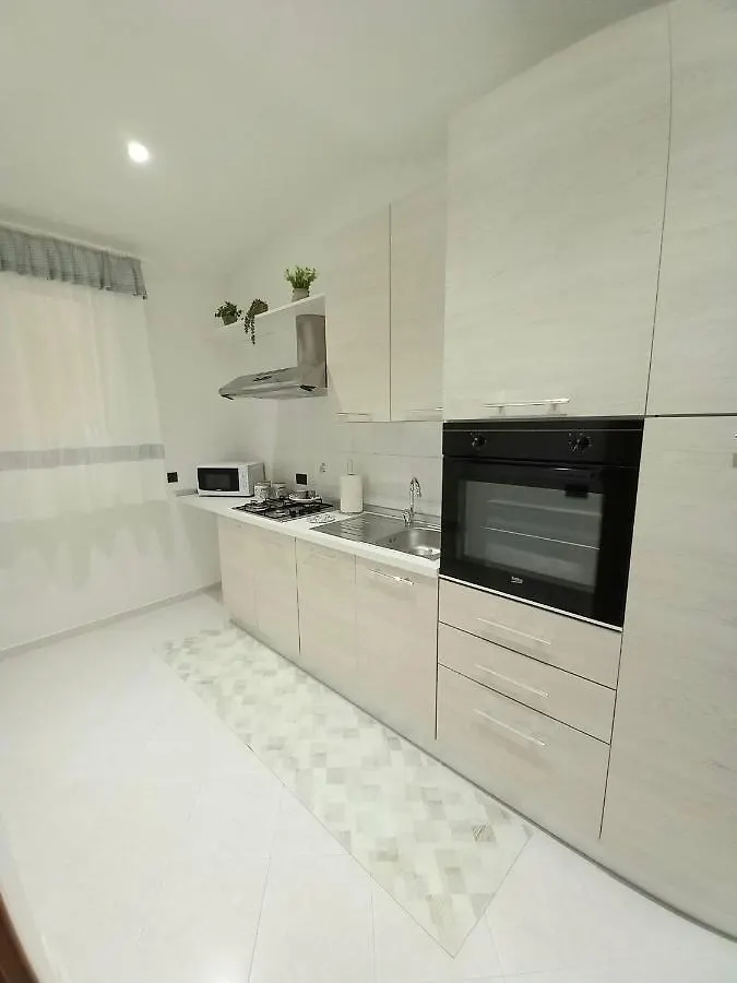 Casa Mary Apartment - טרפאני